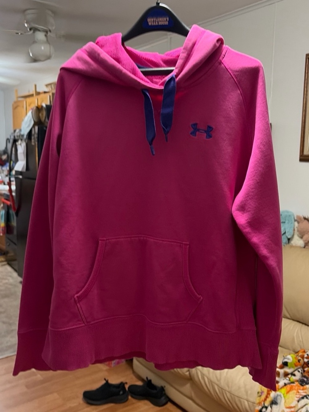 Woman’s Under Armor Pink Hoodie Dark Blue String XL